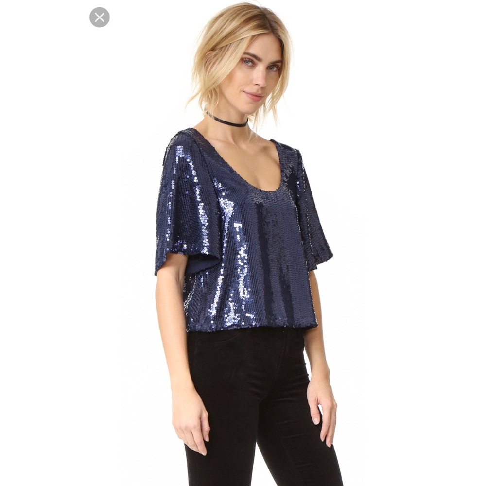 FREE PEOPLE✨Sequin Top